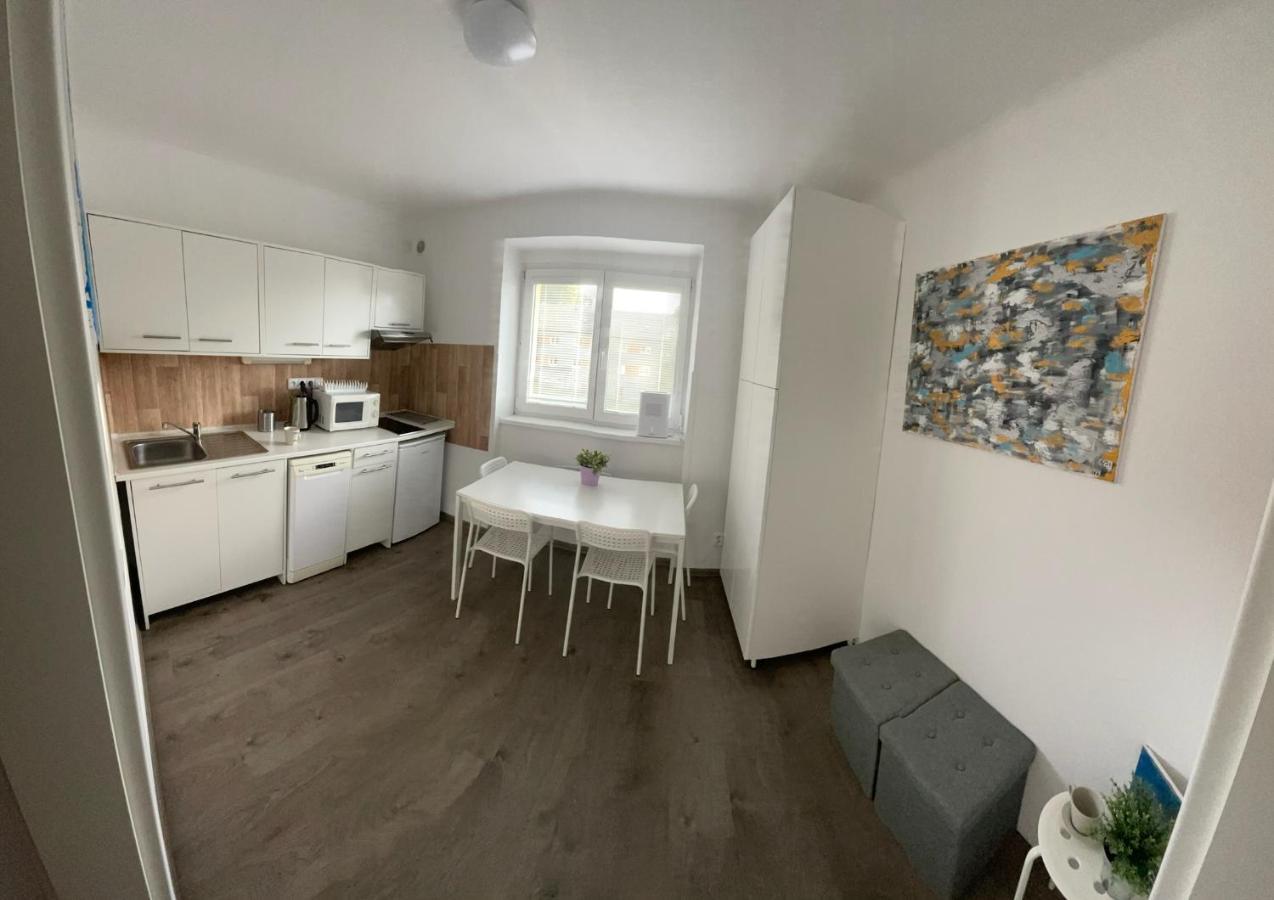 Apartman Galerie - ليبنو ناد فلتافو المظهر الخارجي الصورة